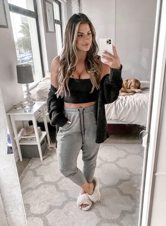 joggers outfit