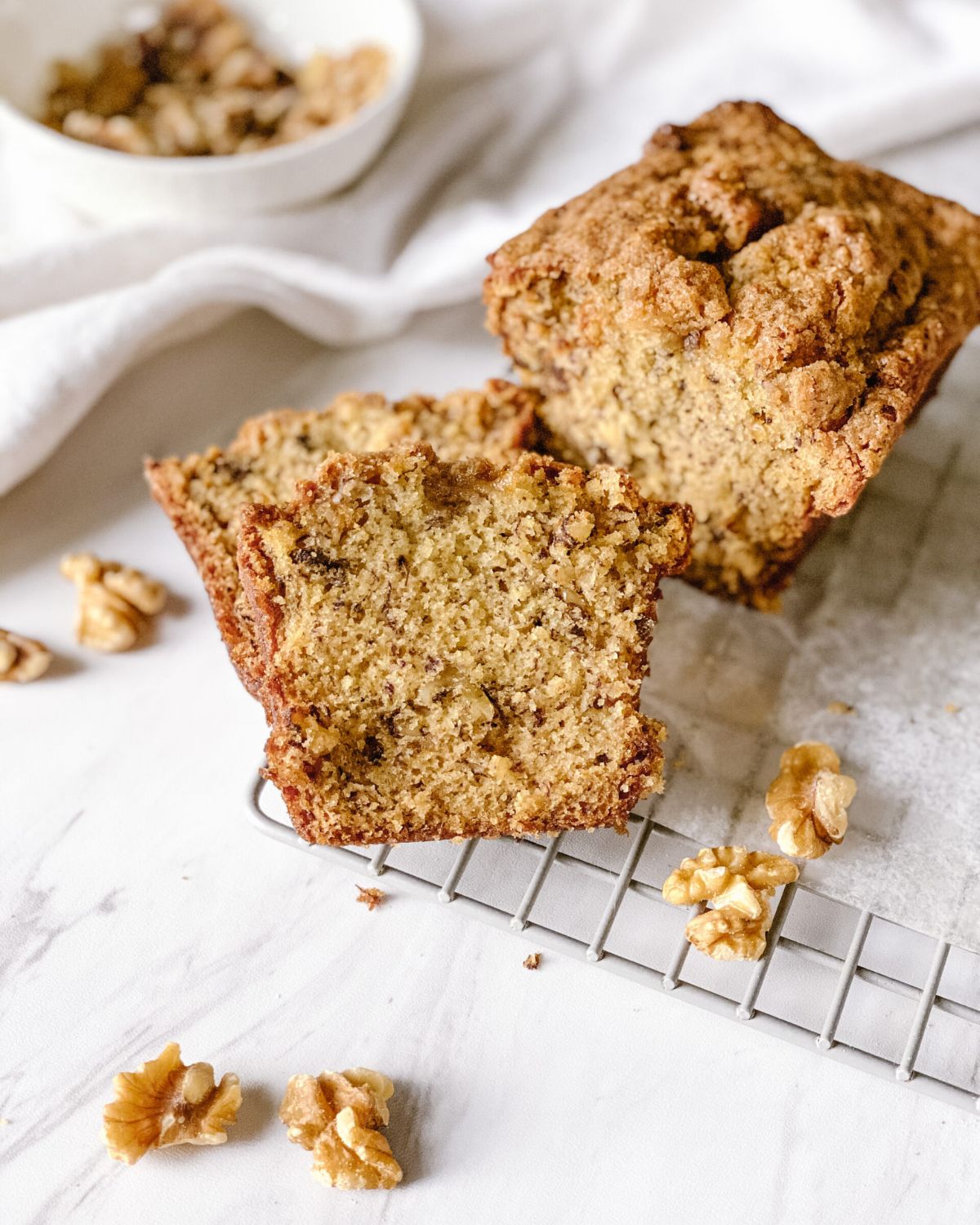 Super Moist Banana Bread with Cinnamon Streusel